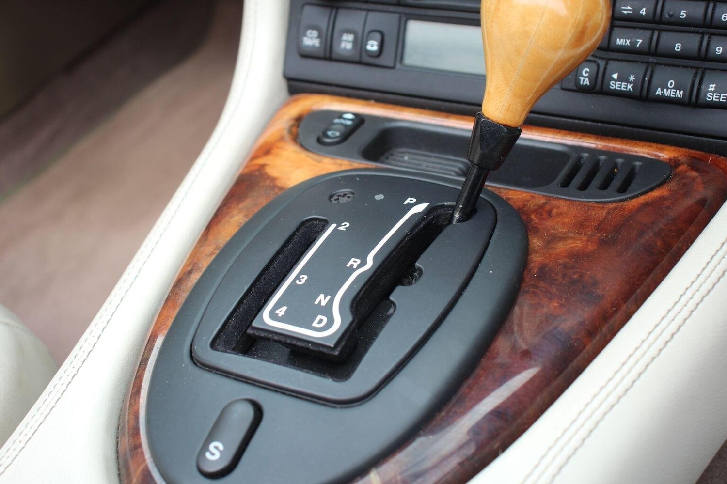 Used Jaguar XK8 2001 for sale - 75975608: Photo 26