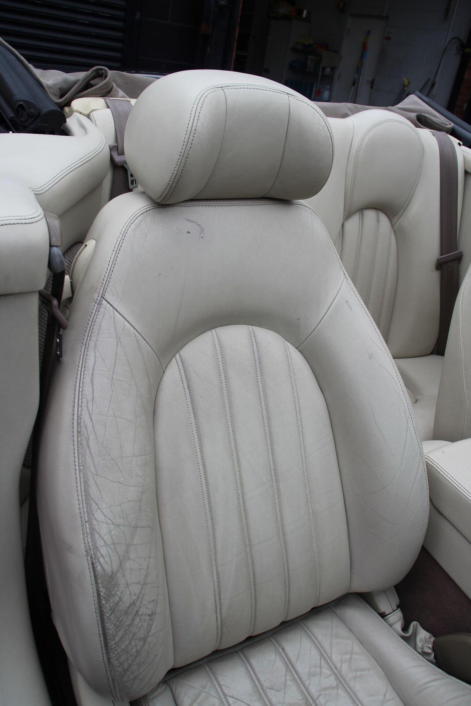 Used Jaguar XK8 2001 for sale - 75975608: Photo 28