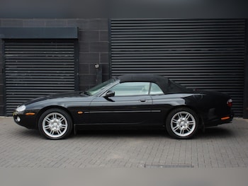 Used Jaguar XK8 2001 for sale - 75975608: Photo