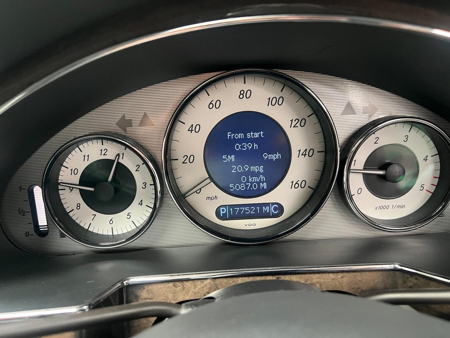 Used Mercedes-Benz CLS 2010 for sale - 77891646: Photo 14