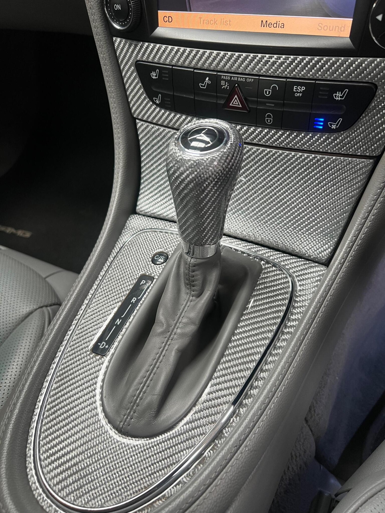 Used Mercedes-Benz CLS 2010 for sale - 77891646: Photo 21