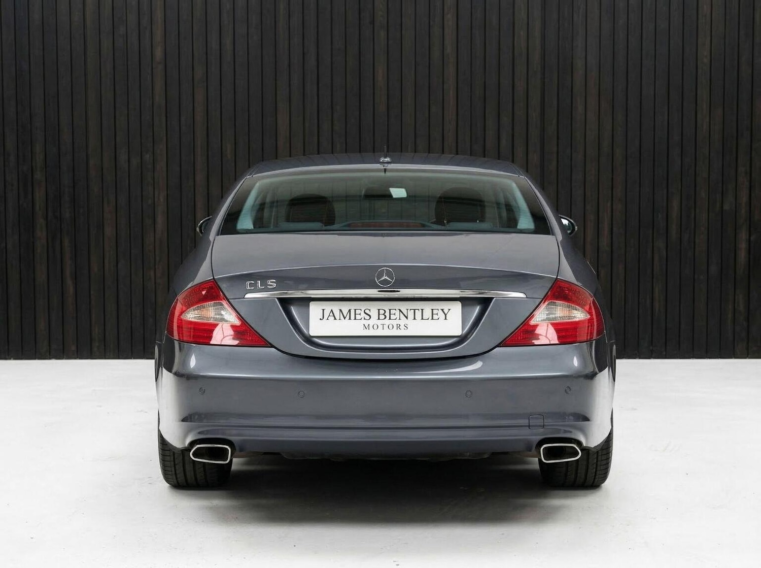 Used Mercedes-Benz CLS 2010 for sale - 77891646: Photo 6