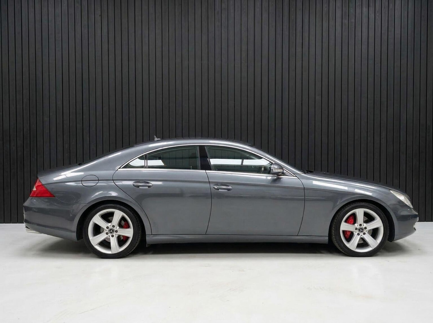 Used Mercedes-Benz CLS 2010 for sale - 77891646: Photo 8