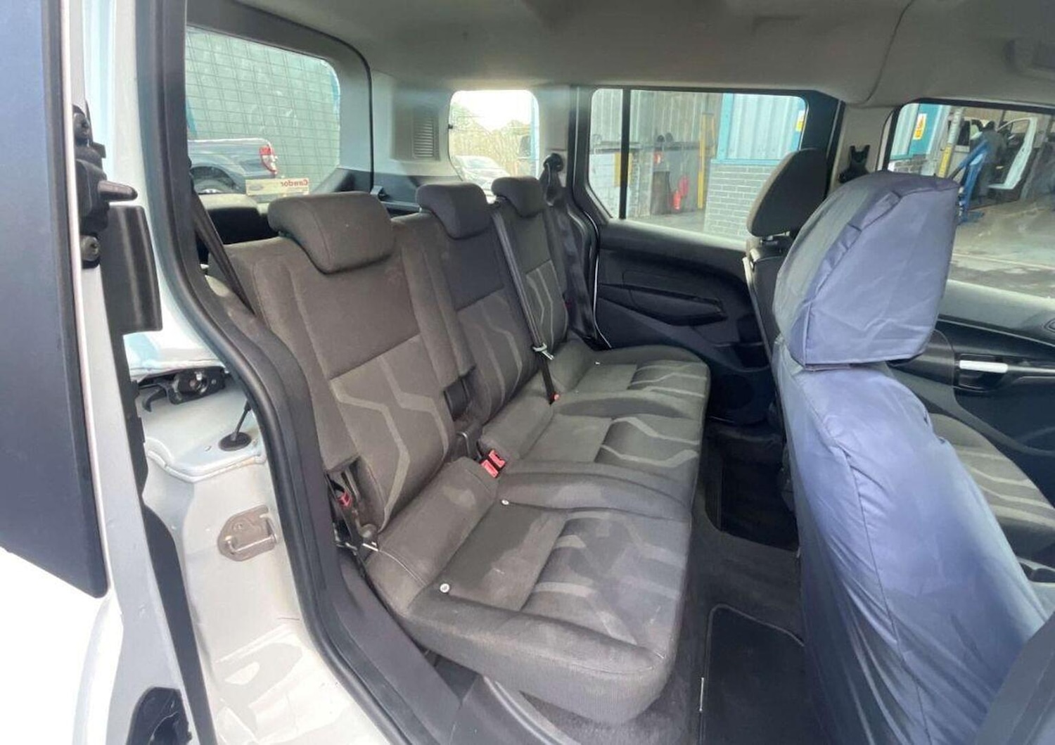 Used Ford Tourneo Connect 2017 for sale - 77438312: Photo 12