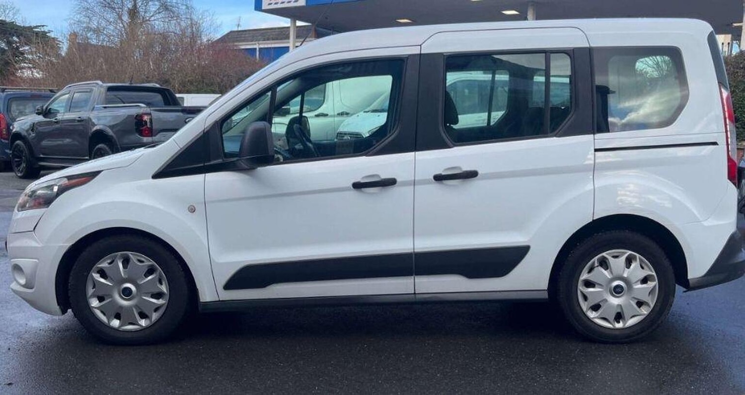 Used Ford Tourneo Connect 2017 for sale - 77438312: Photo 4