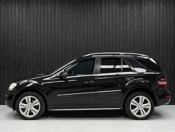 Used Mercedes-Benz M Class 2011 for sale - 78060516: Photo