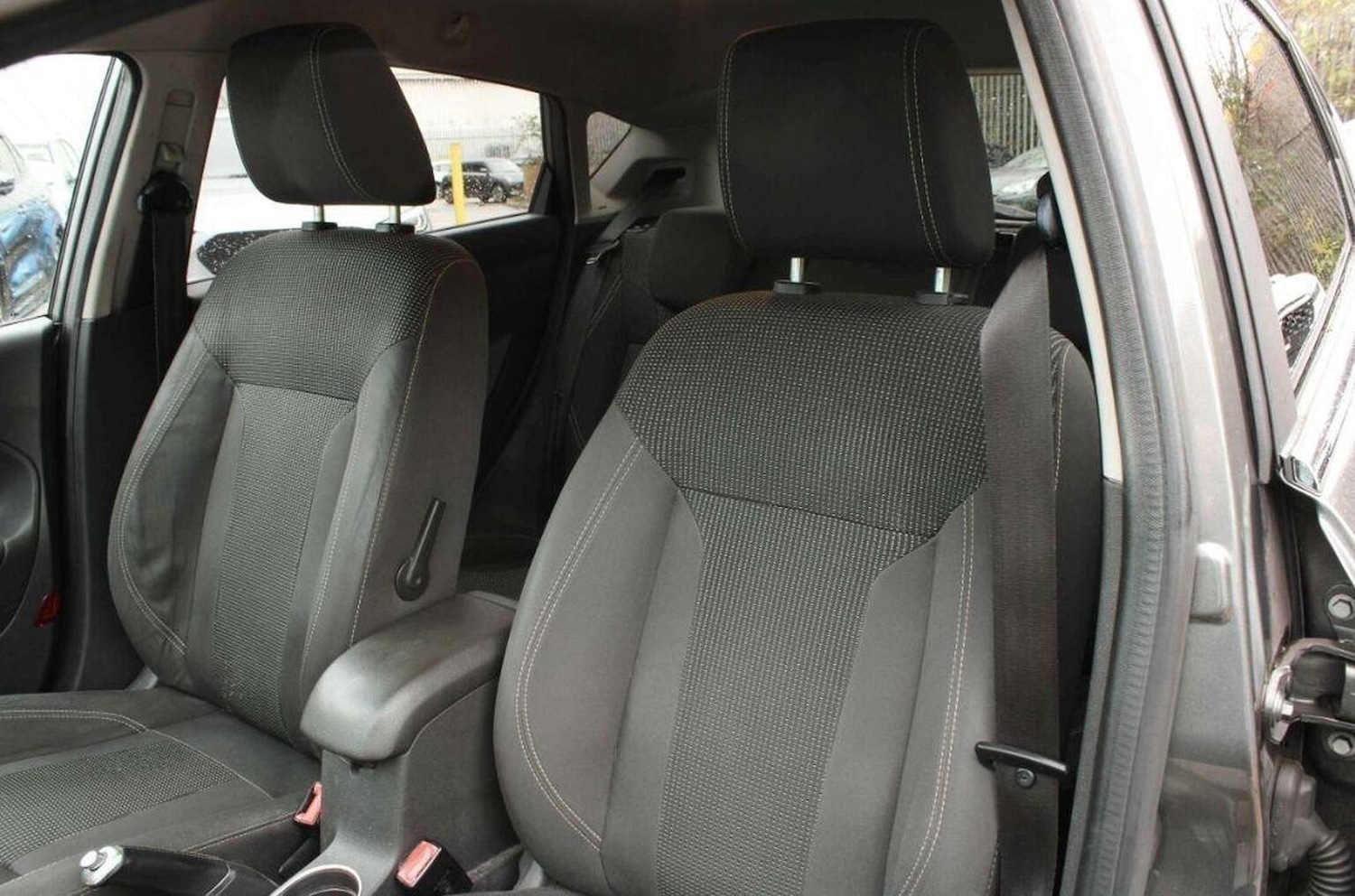 Used Ford Fiesta 2016 for sale - 76807269: Photo 14