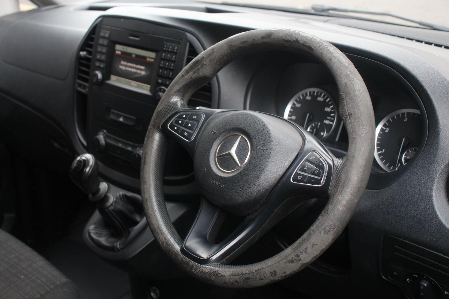 Used Mercedes-Benz Vito 2015 for sale - 76497383: Photo 12