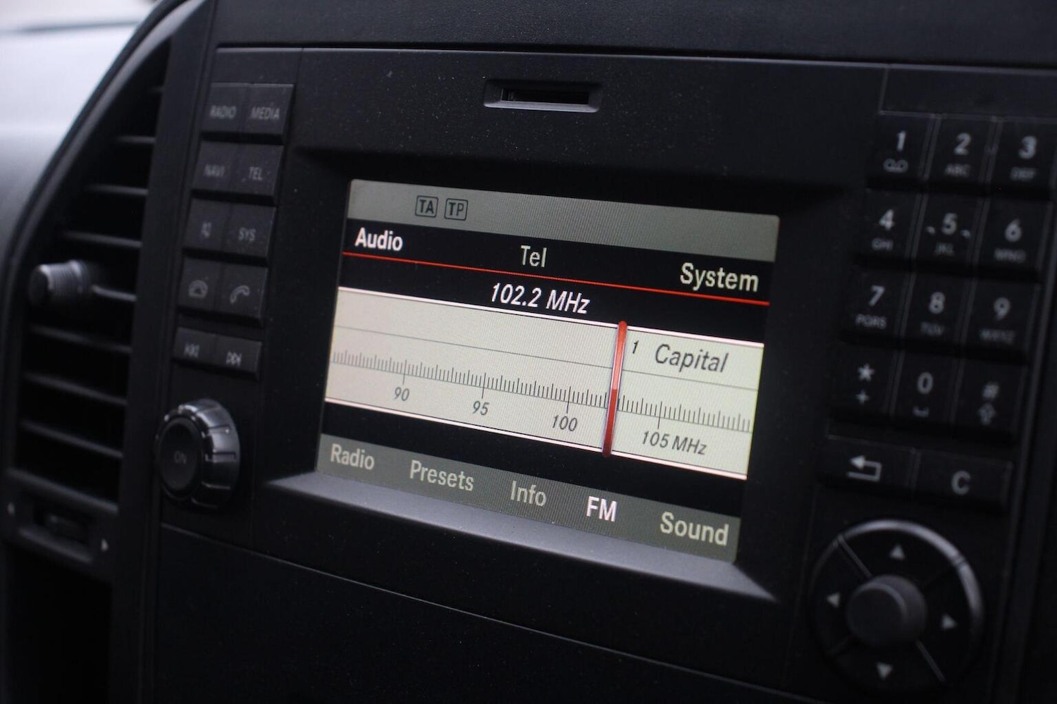 Used Mercedes-Benz Vito 2015 for sale - 76497383: Photo 22