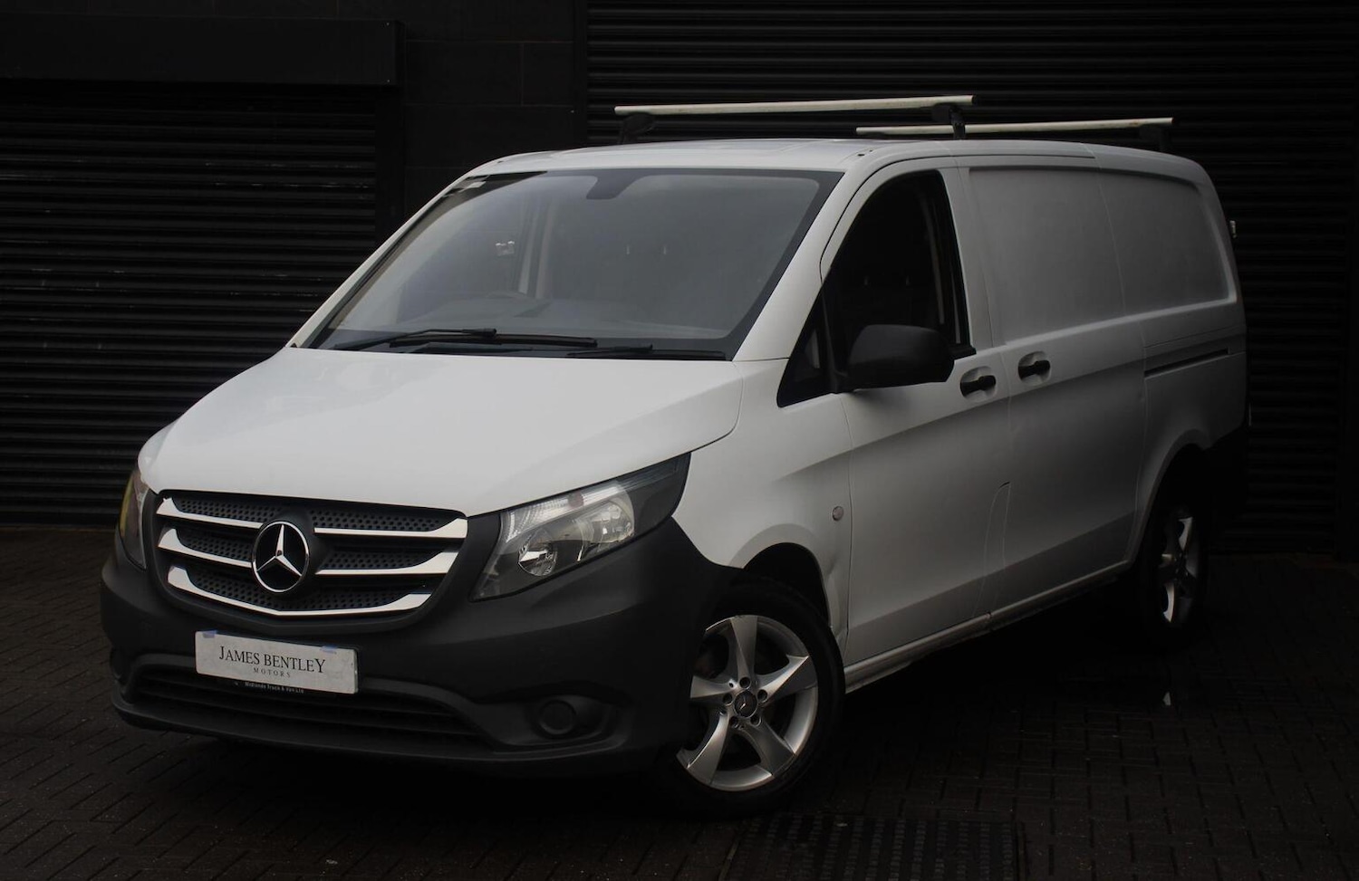 Used Mercedes-Benz Vito 2015 for sale - 76497383: Photo 3