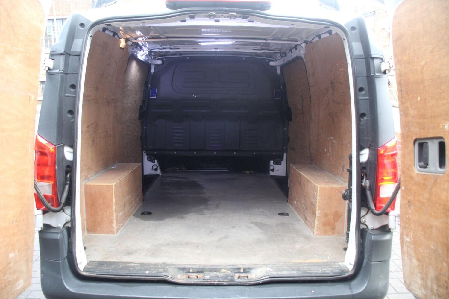 Used Mercedes-Benz Vito 2015 for sale - 76497383: Photo 38