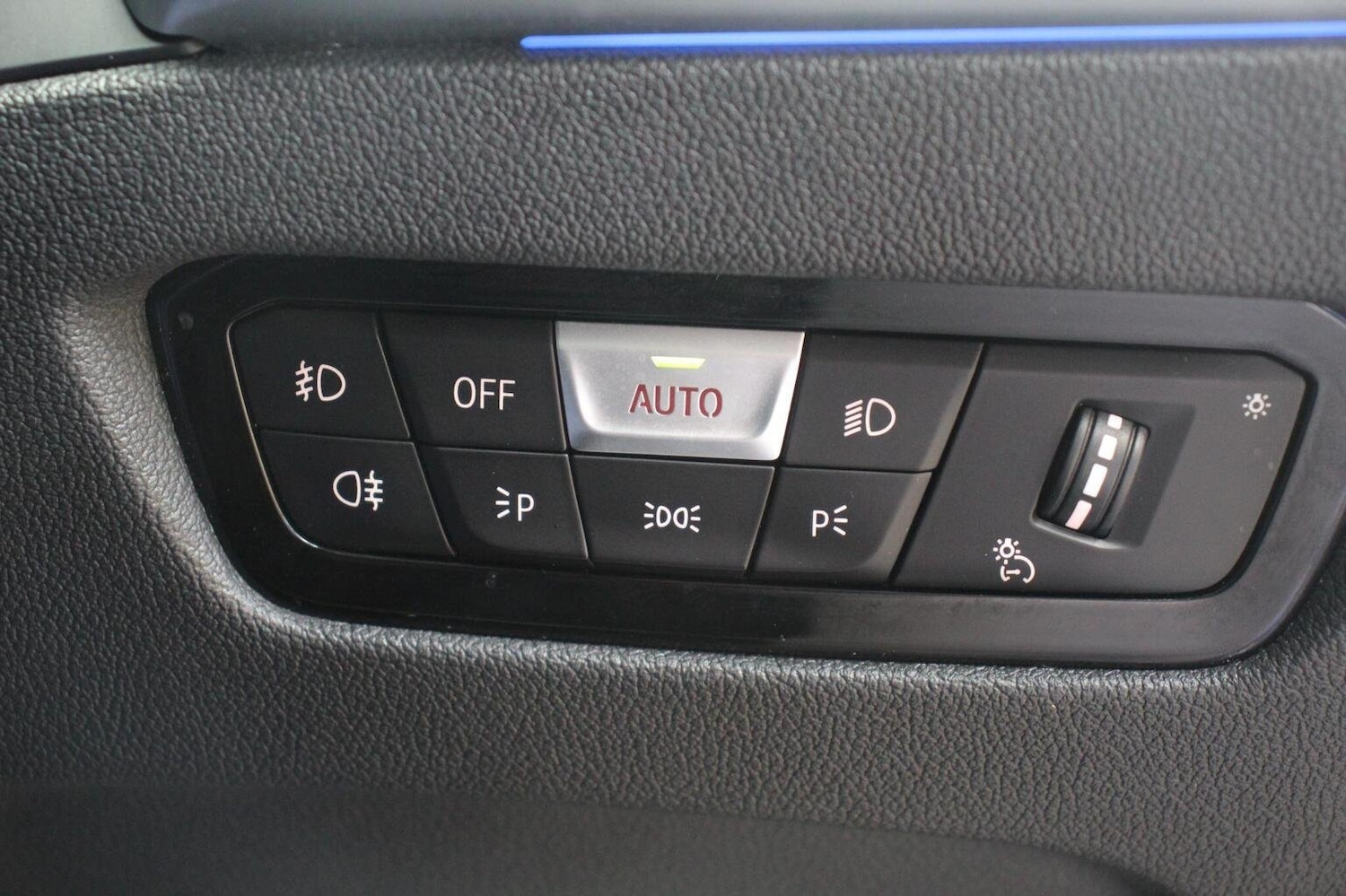 Used BMW 3 Series 2019 for sale - 76387280: Photo 16