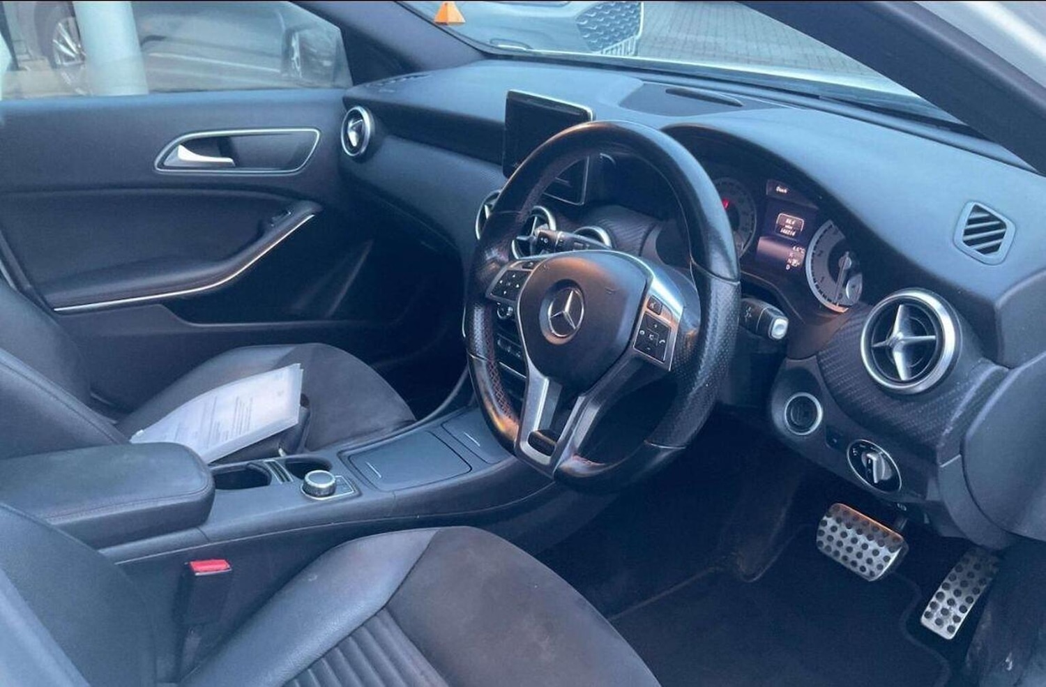 Used Mercedes-Benz A-Class 2015 for sale - 77385237: Photo 9