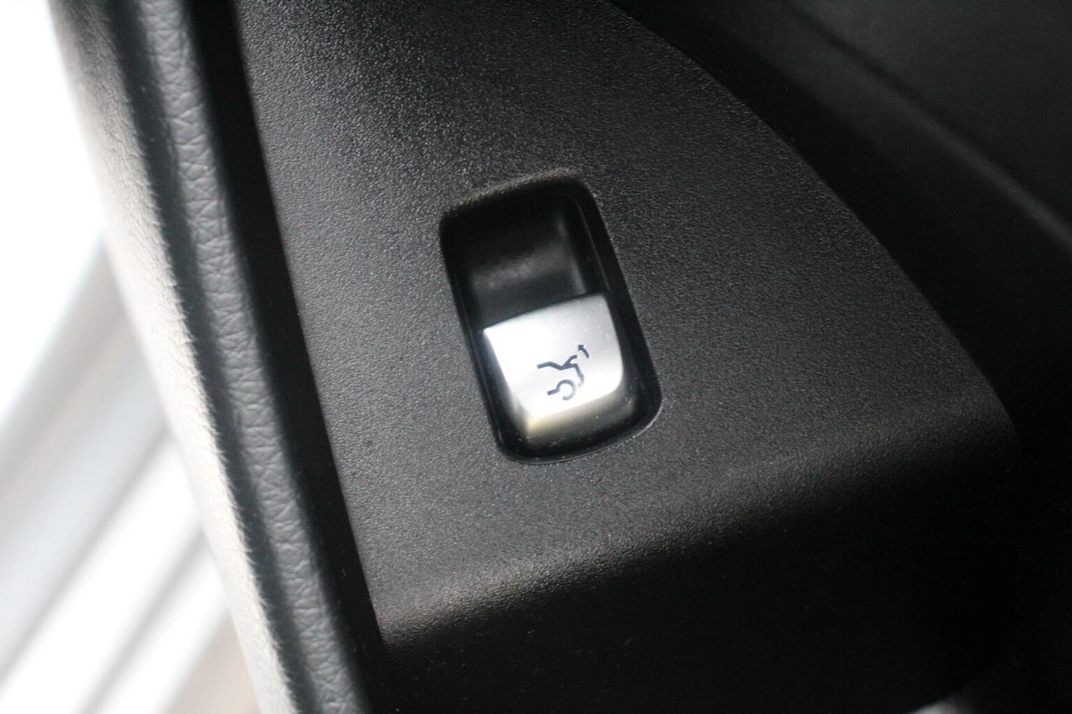 Used Mercedes-Benz E Class 2017 for sale - 77465016: Photo 19