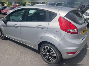 Used Ford Fiesta 2011 for sale - 78976283: Photo