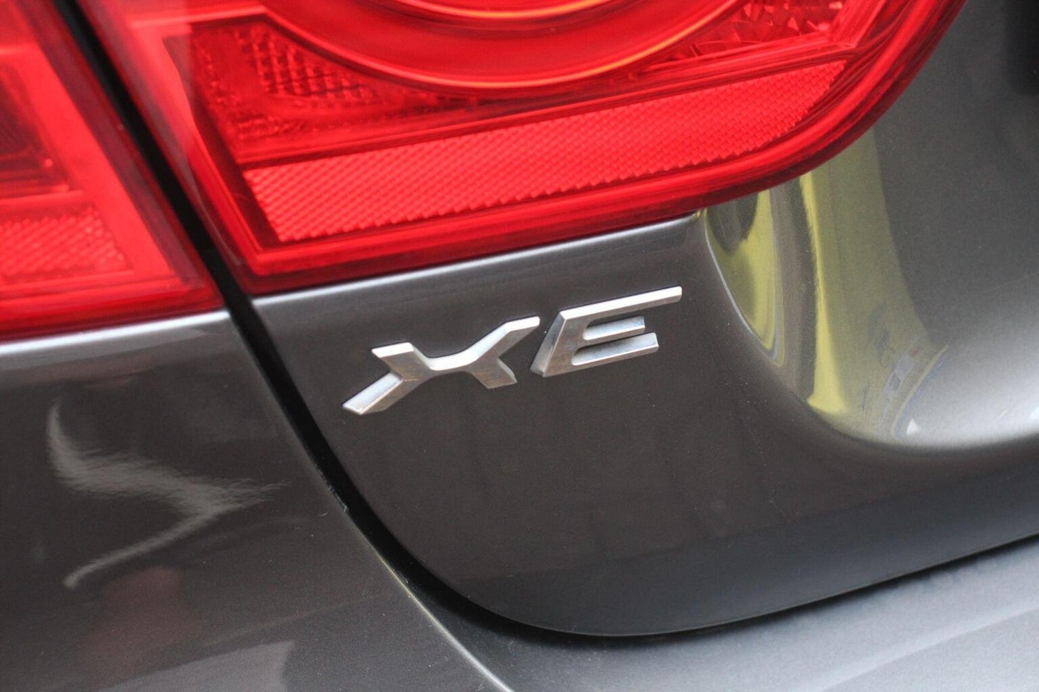 Used Jaguar XE 2016 for sale - 76120280: Photo 11