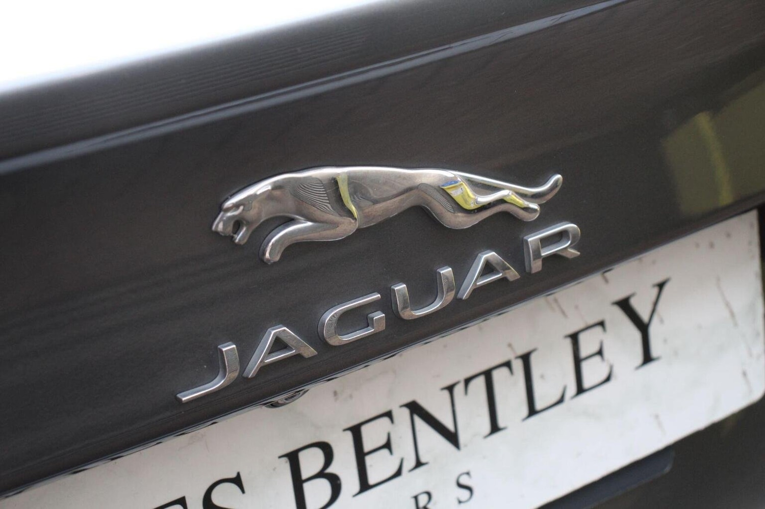 Used Jaguar XE 2016 for sale - 76120280: Photo 12