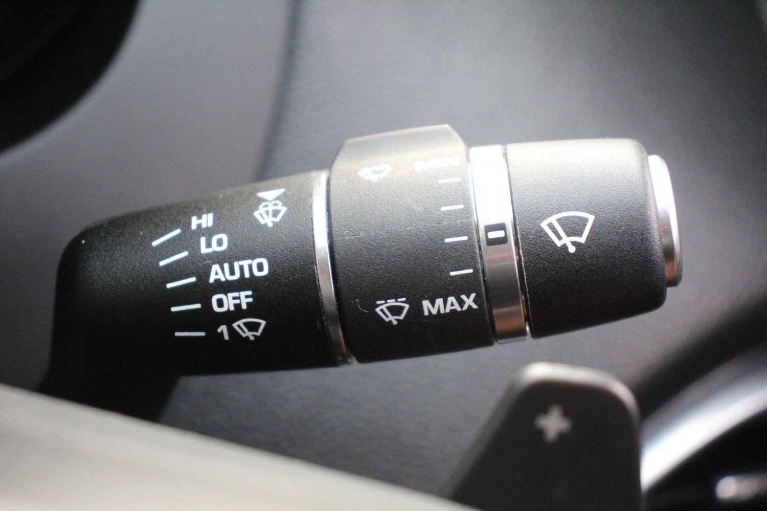 Used Jaguar XE 2016 for sale - 76120280: Photo 16