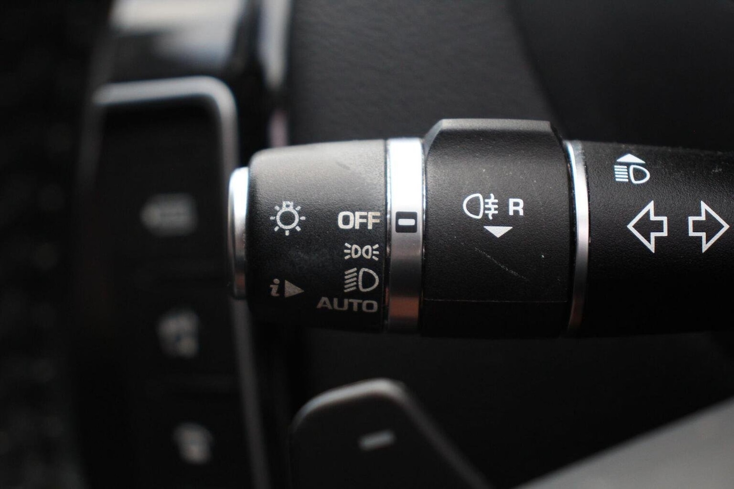 Used Jaguar XE 2016 for sale - 76120280: Photo 17