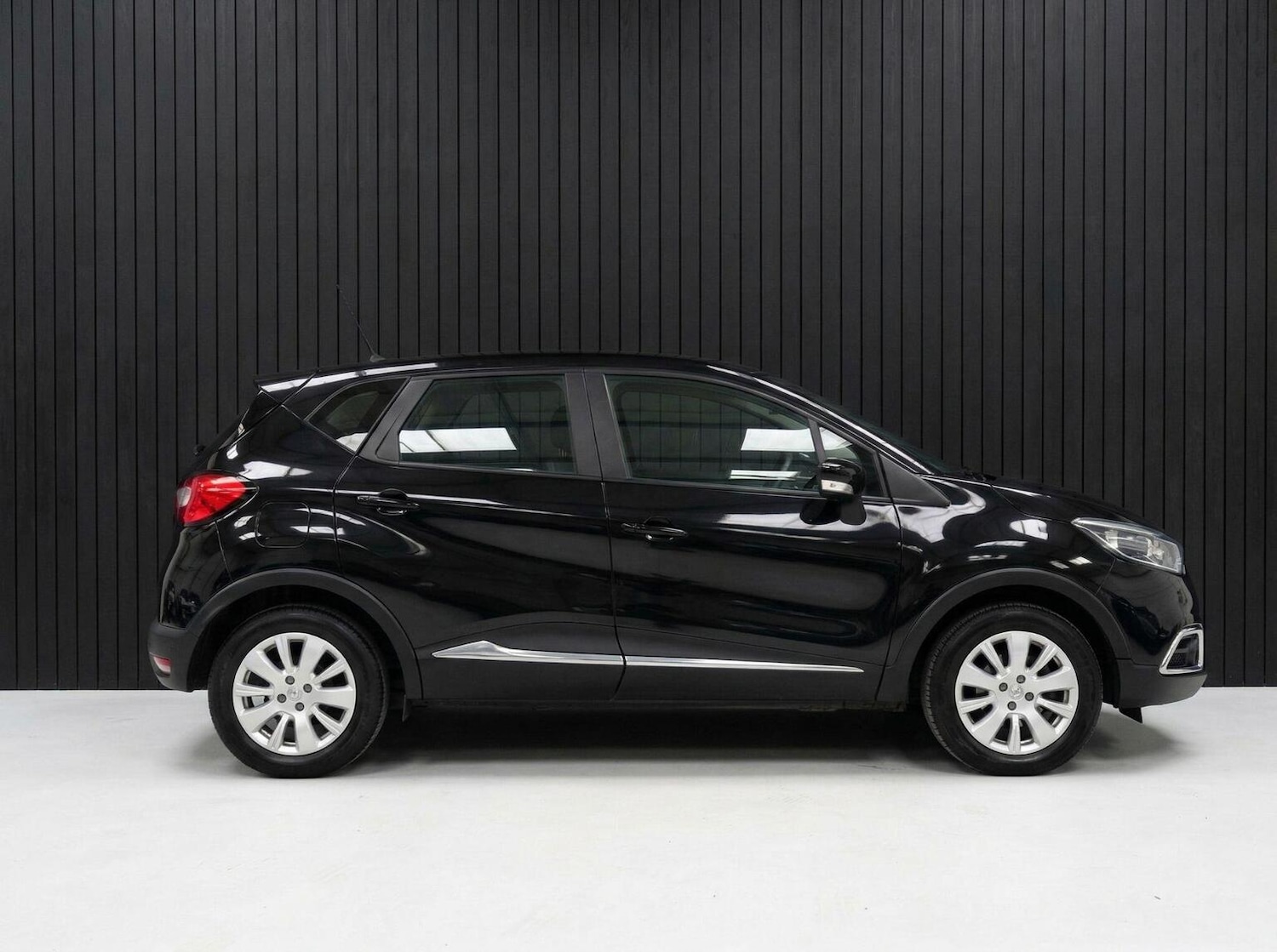 Used Renault Captur 2013 for sale - 77813130: Photo 8