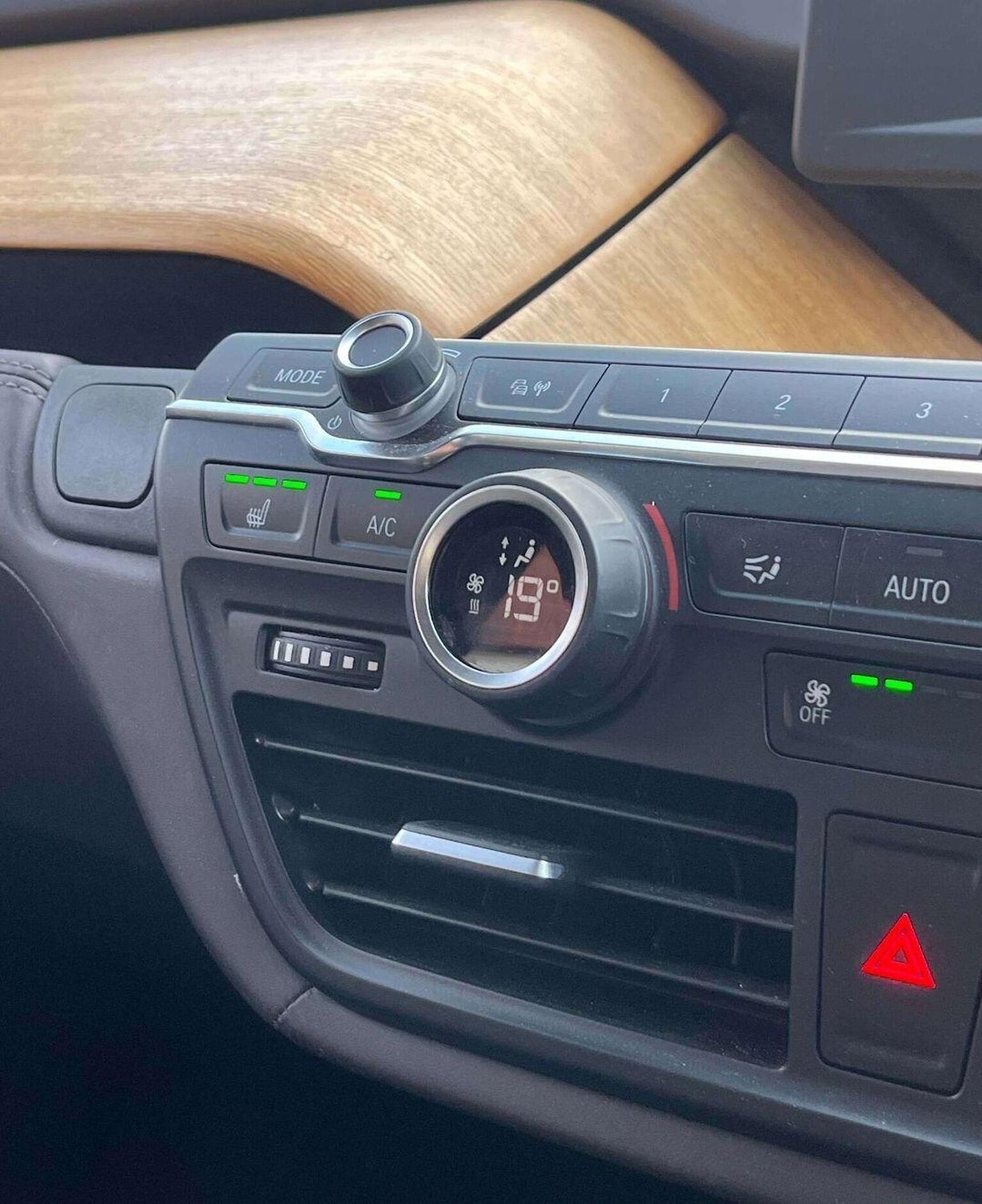 Used BMW i3 2017 for sale - 78045520: Photo 22