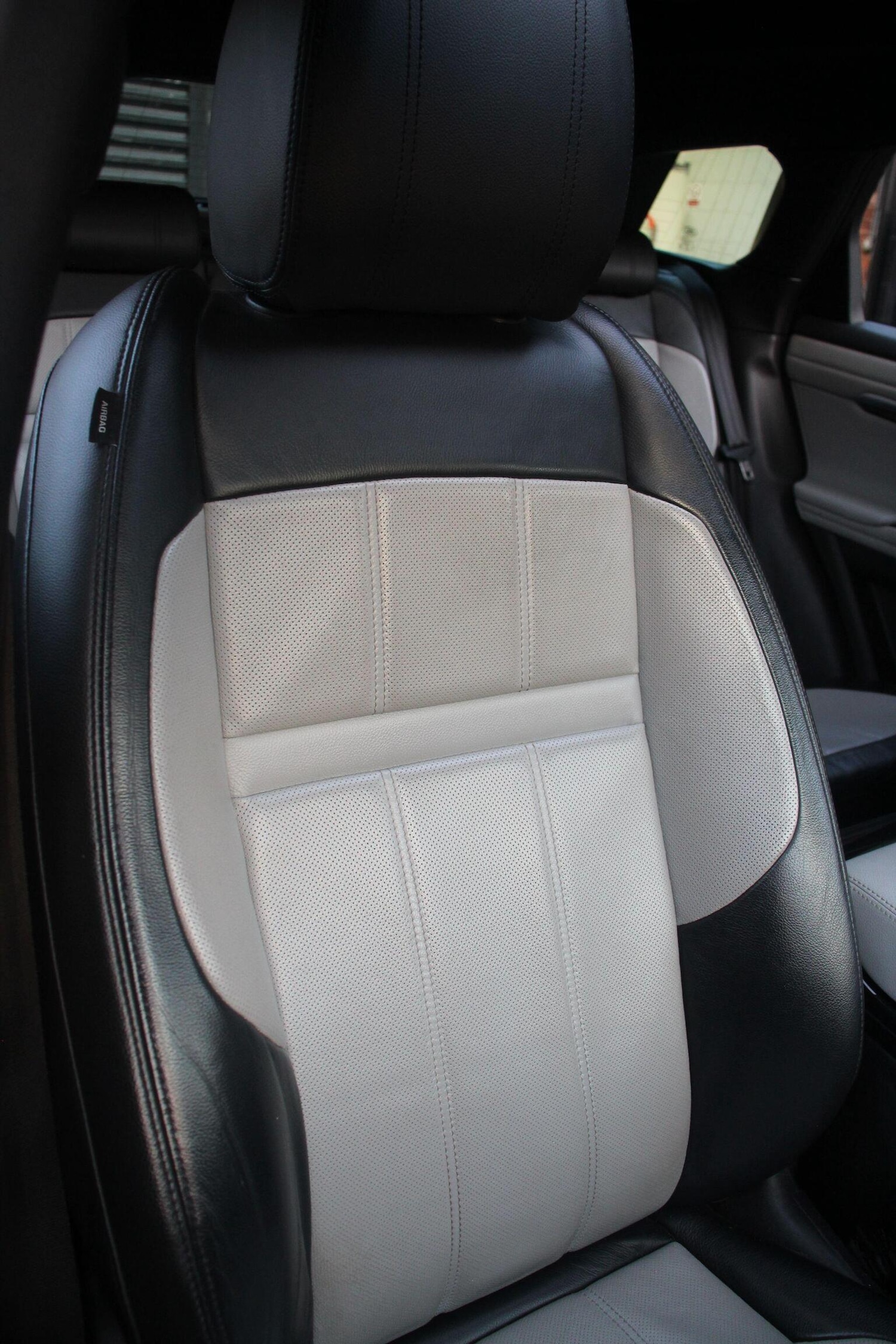 Used Land Rover Range Rover Evoque 2019 for sale - 76974364: Photo 32