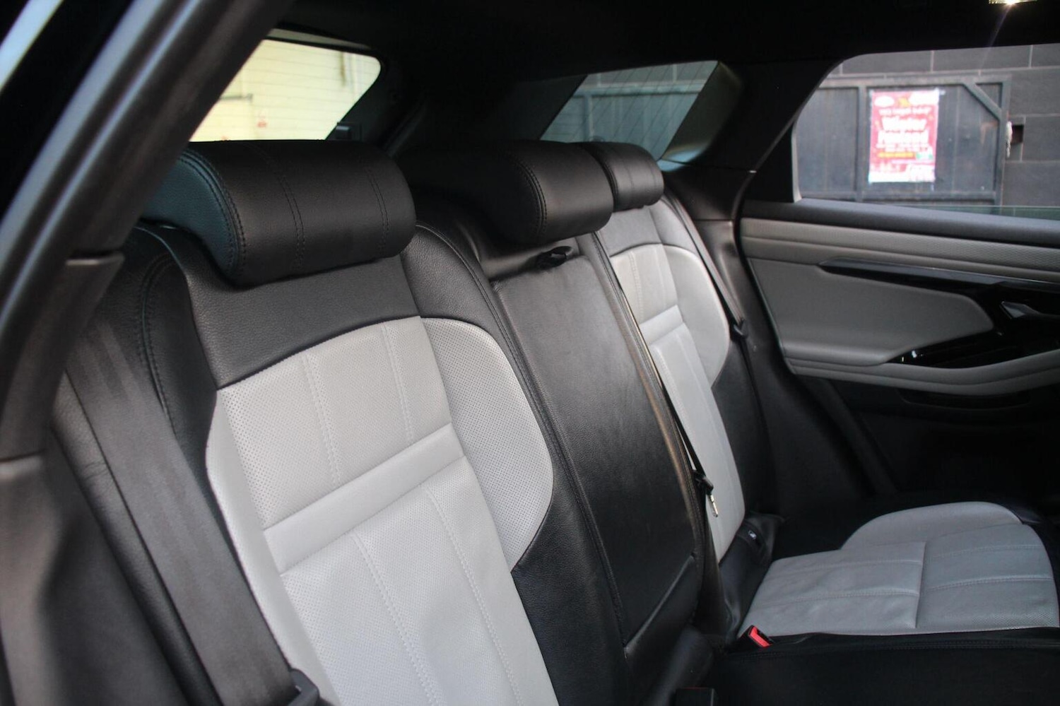 Used Land Rover Range Rover Evoque 2019 for sale - 76974364: Photo 36