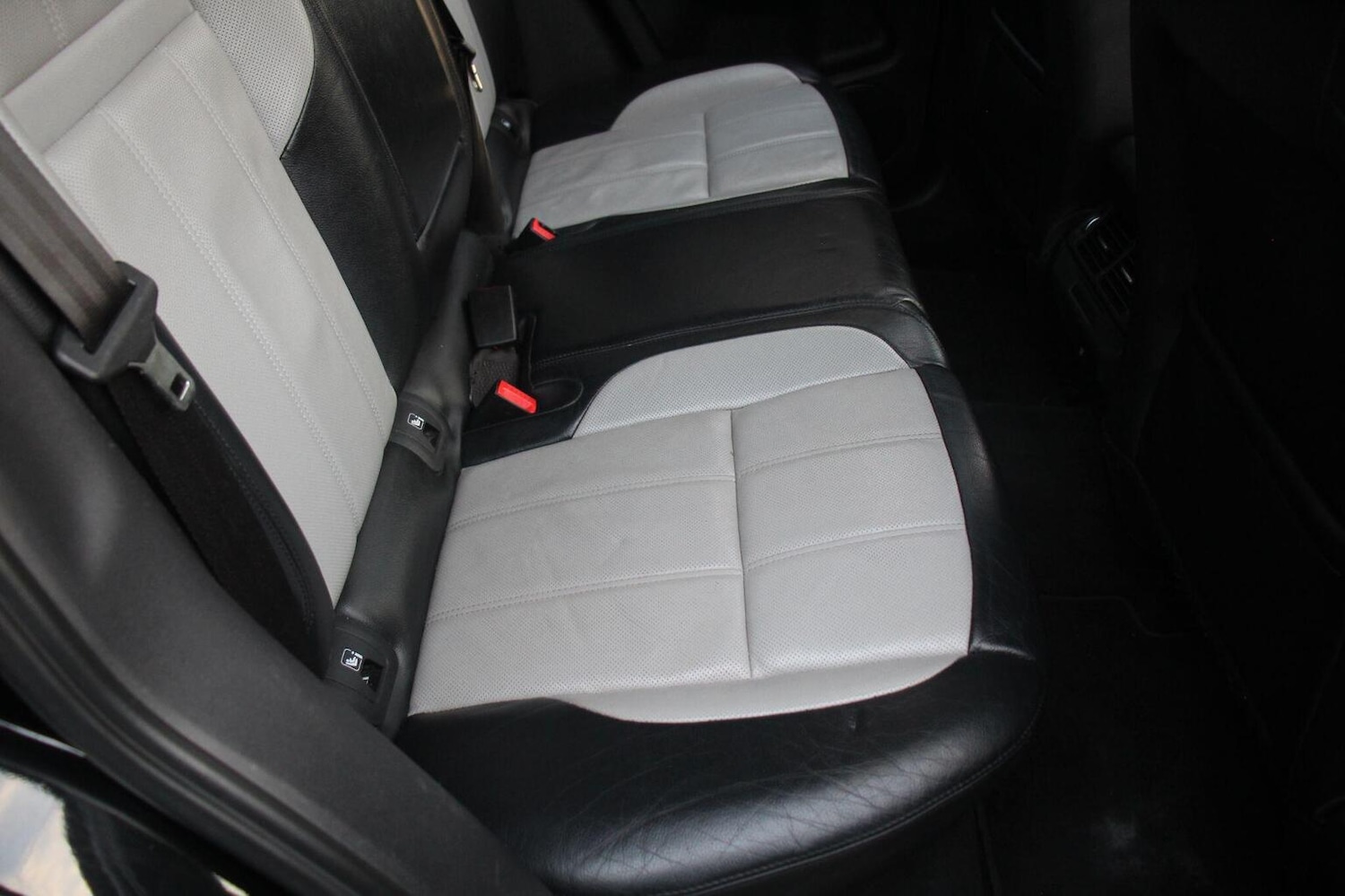 Used Land Rover Range Rover Evoque 2019 for sale - 76974364: Photo 37