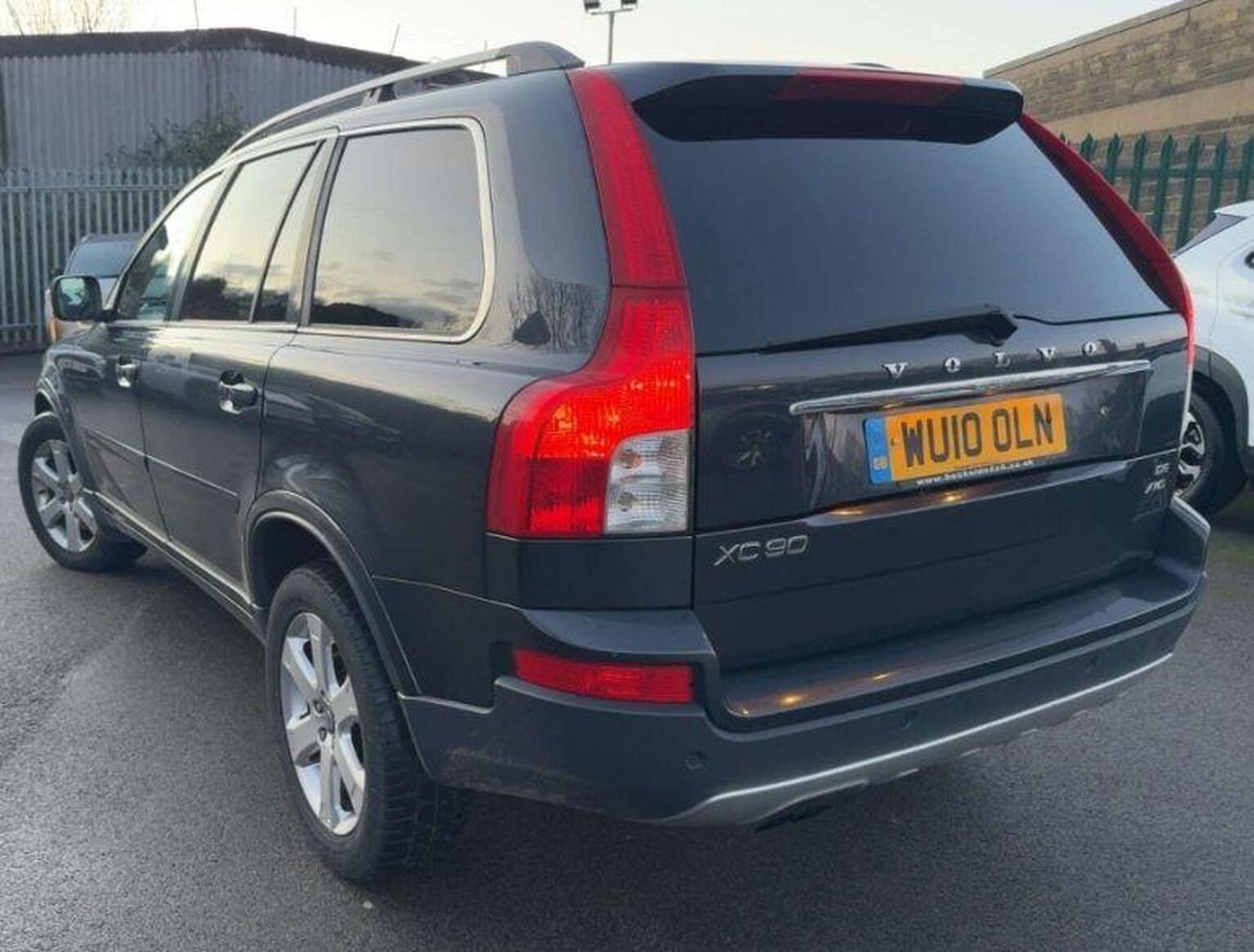 Used Volvo XC90 2010 for sale - 77423462: Photo 5