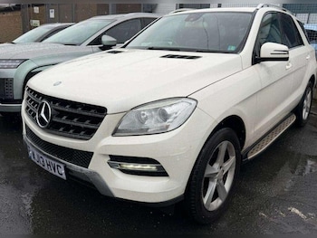 Used Mercedes-Benz M Class 2013 for sale - 77656407: Photo