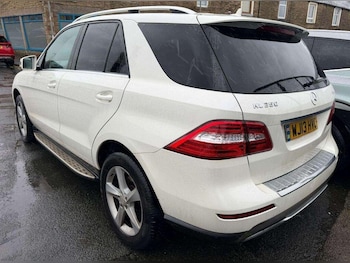 Used Mercedes-Benz M Class 2013 for sale - 77656407: Photo