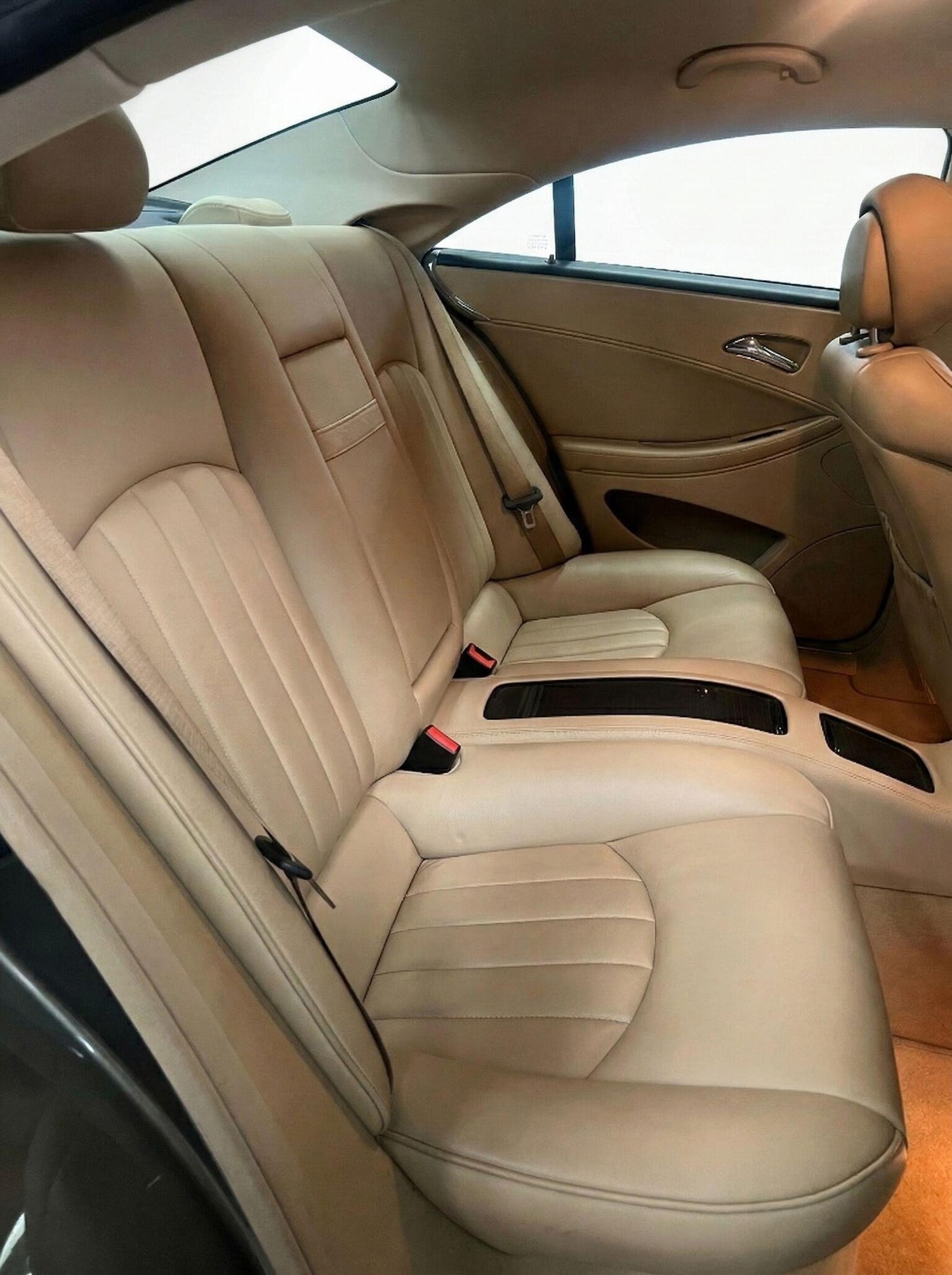 Used Mercedes-Benz CLS 2009 for sale - 77807221: Photo 13