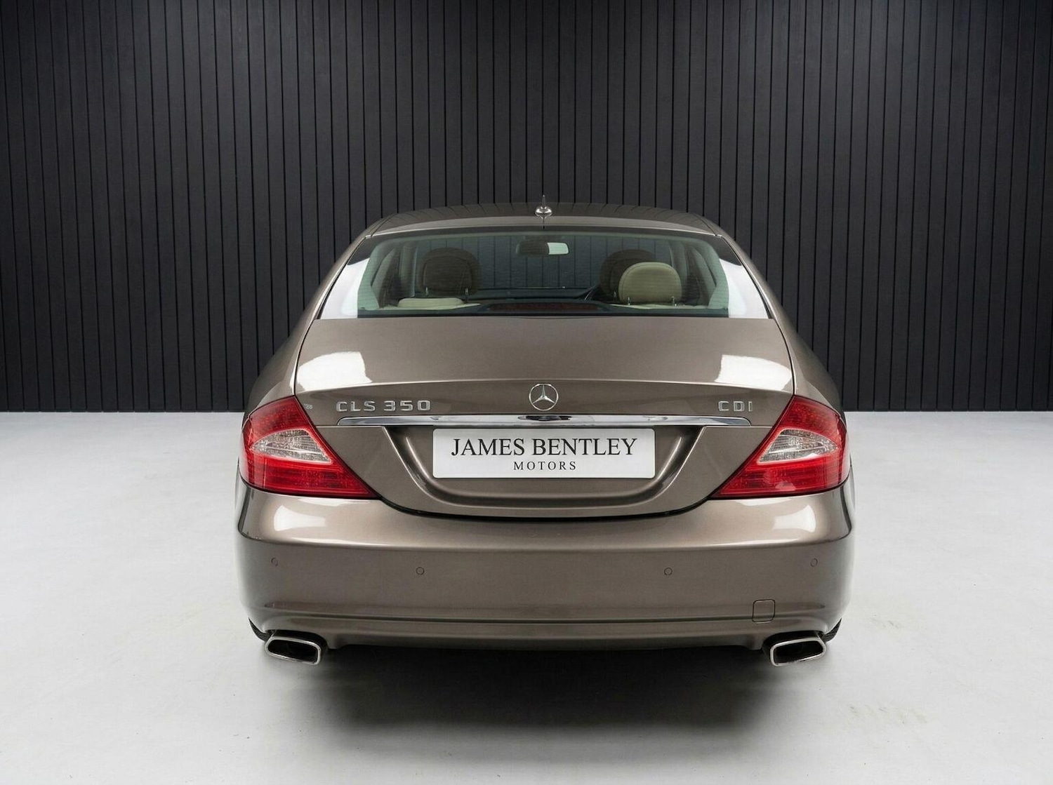Used Mercedes-Benz CLS 2009 for sale - 77807221: Photo 6
