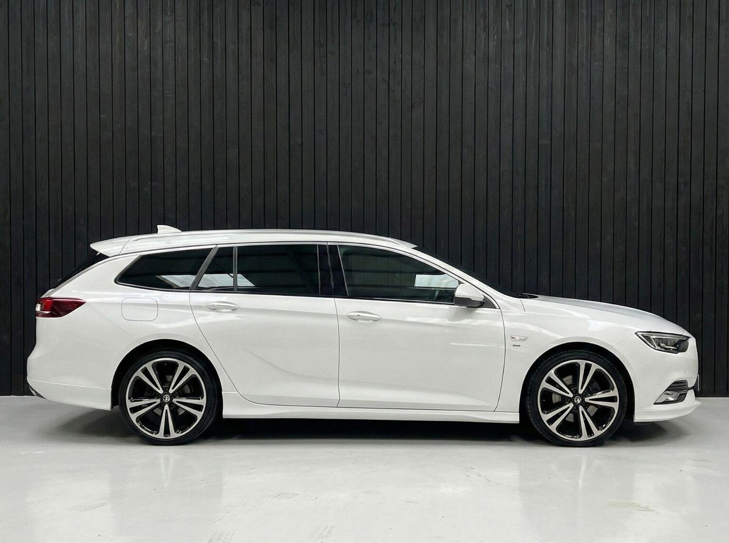 Used Vauxhall Insignia 2018 for sale - 77656373: Photo 8