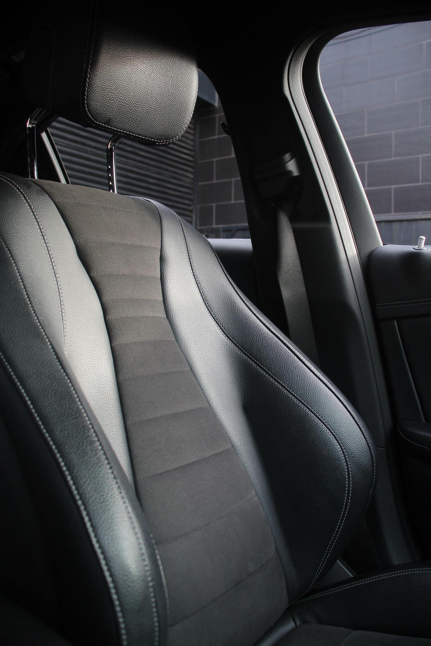 Used Mercedes-Benz E Class 2016 for sale - 76541565: Photo 32