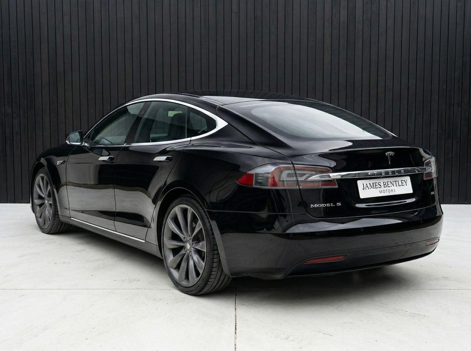 Used Tesla Model S 2017 for sale - 77742870: Photo 5