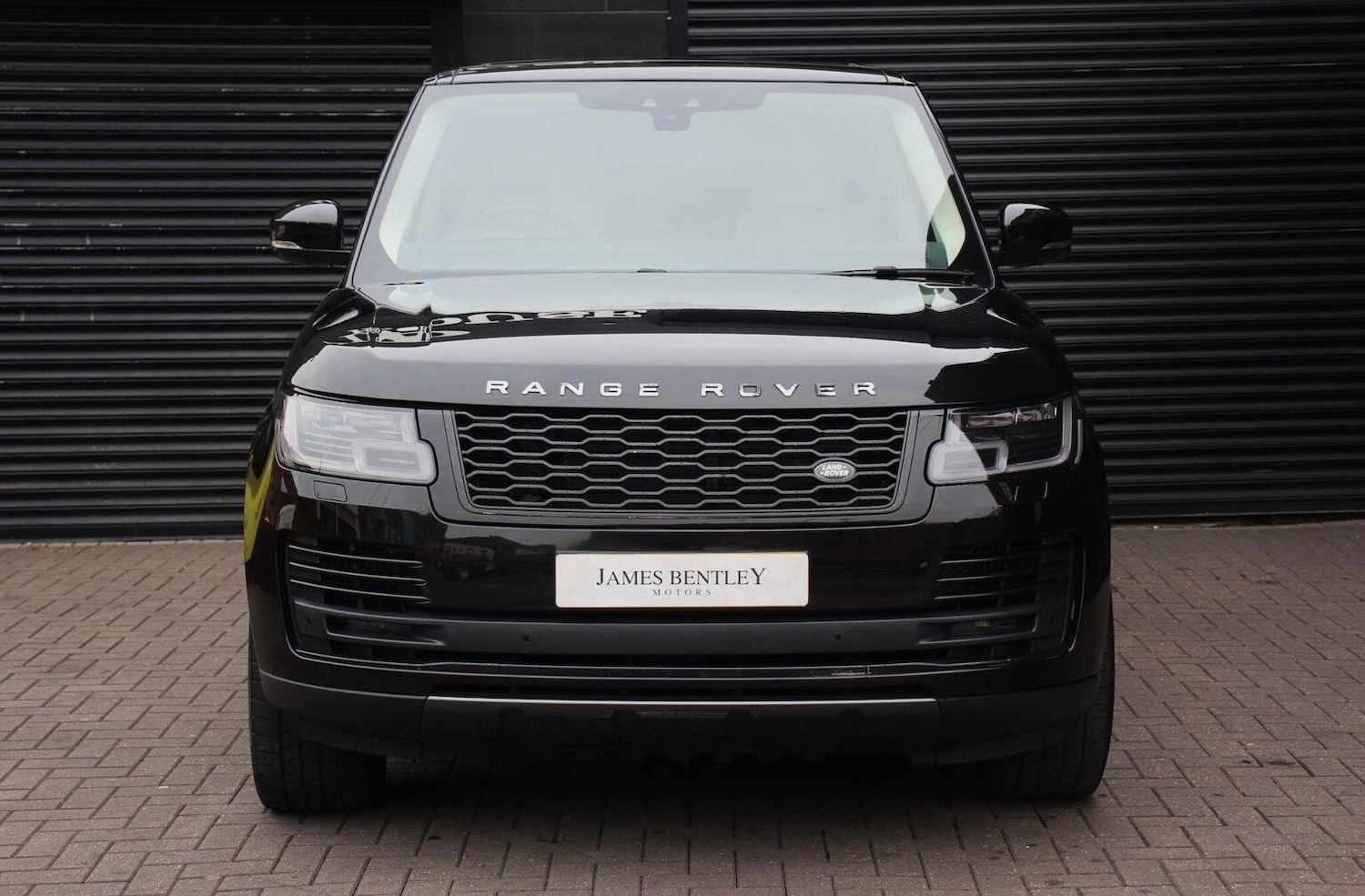 Used Land Rover Range Rover 2019 for sale - 76316385: Photo 2