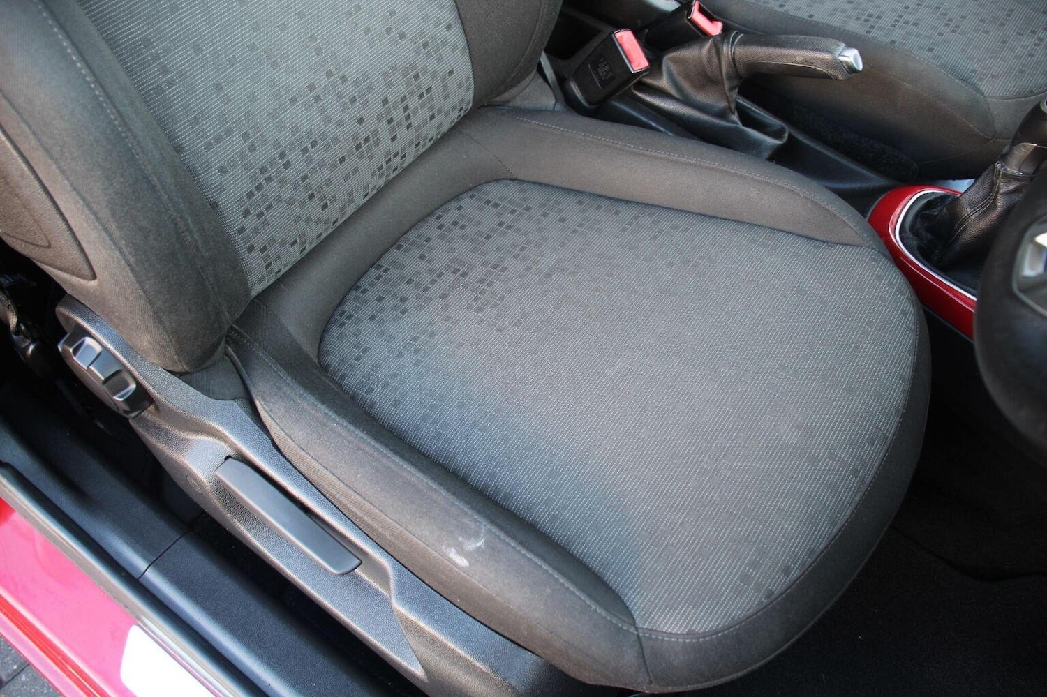 Used Vauxhall ADAM 2014 for sale - 75890838: Photo 27