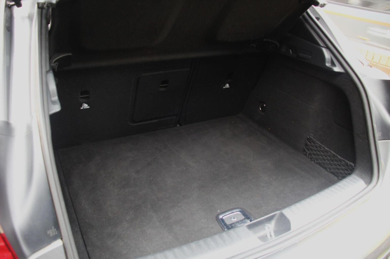 Used Mercedes-Benz GLA 2018 for sale - 76725608: Photo 49