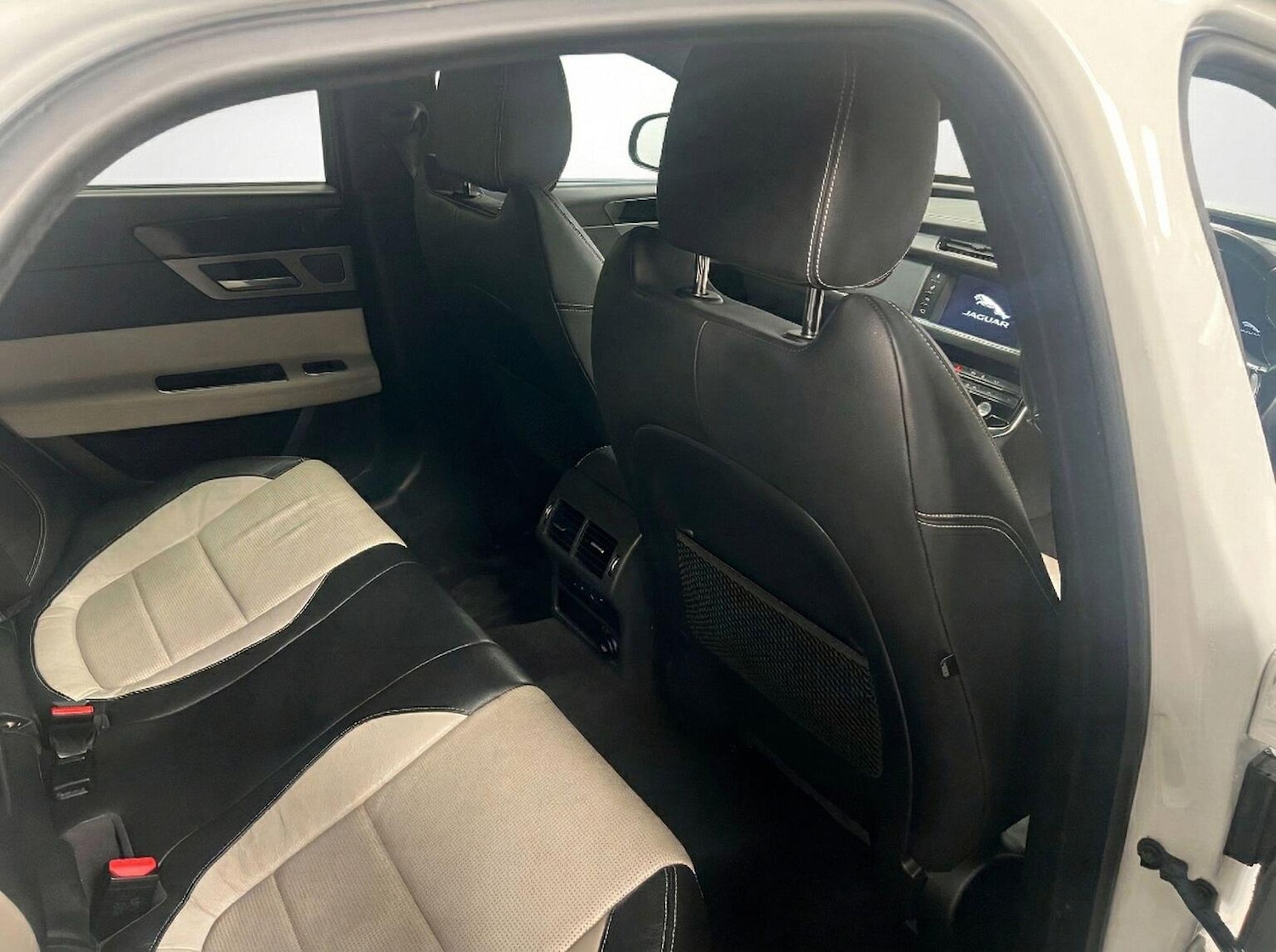 Used Jaguar XF 2017 for sale - 78134948: Photo 13