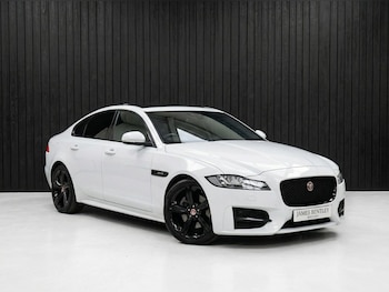 Used Jaguar XF 2017 for sale - 78134948: Photo