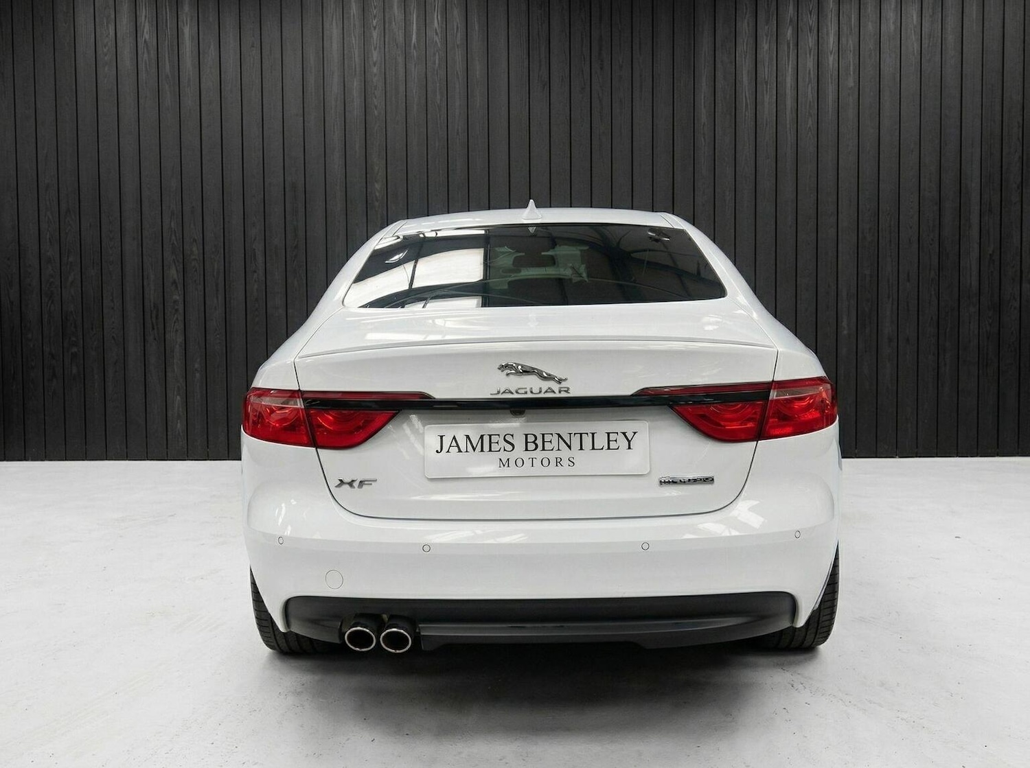 Used Jaguar XF 2017 for sale - 78134948: Photo 6