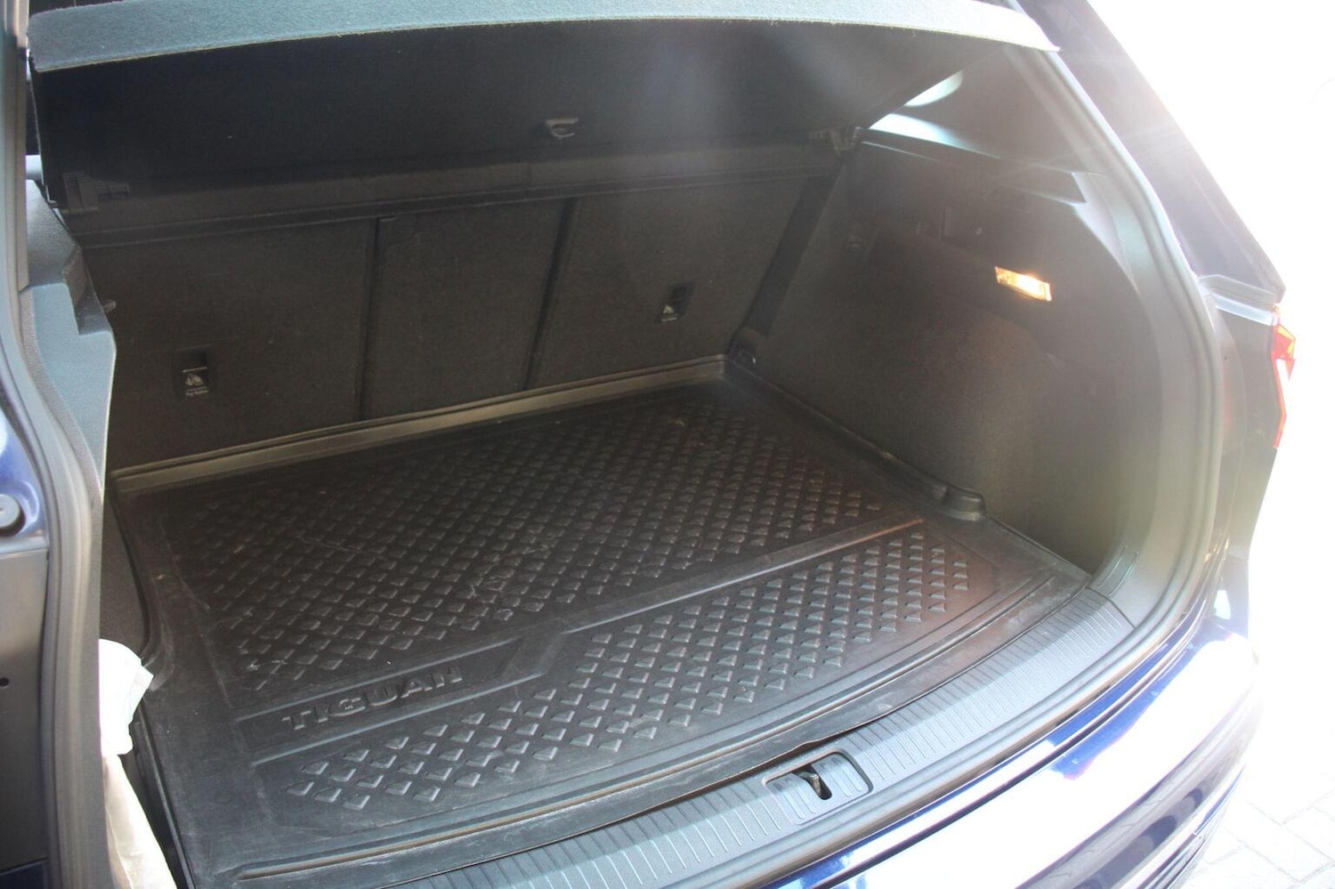 Used Volkswagen Tiguan 2017 for sale - 76884949: Photo 43