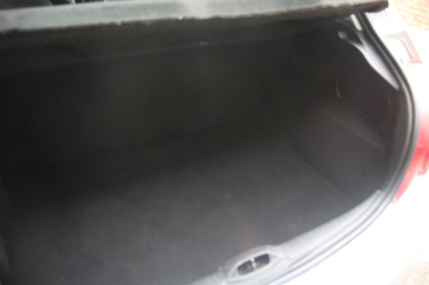 Used Peugeot 208 2013 for sale - 76631557: Photo 24