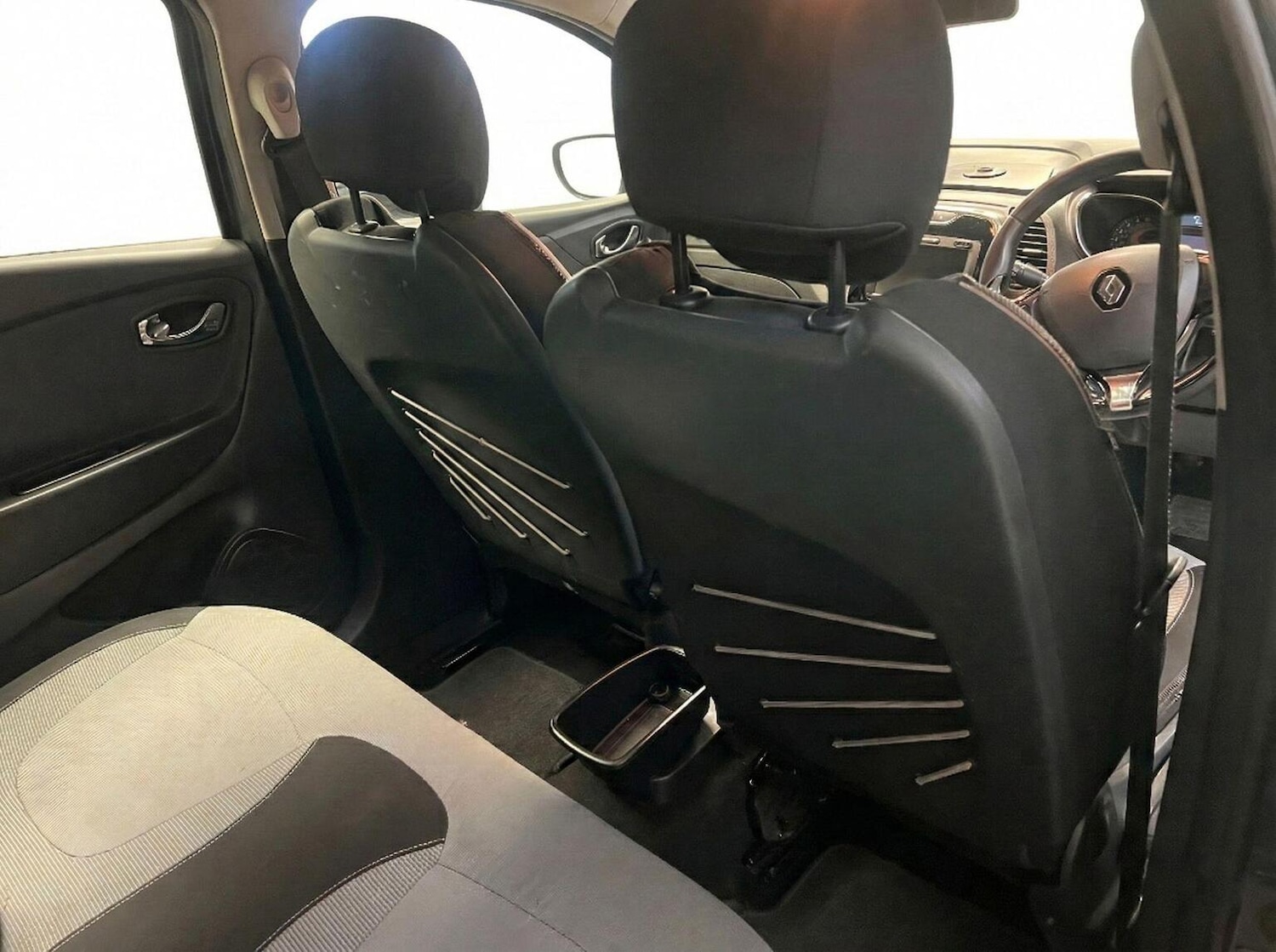 Used Renault Captur 2013 for sale - 77758961: Photo 11