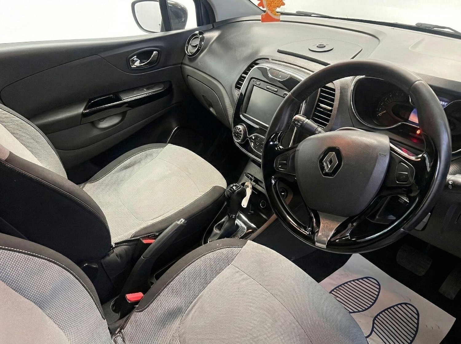 Used Renault Captur 2013 for sale - 77758961: Photo 9