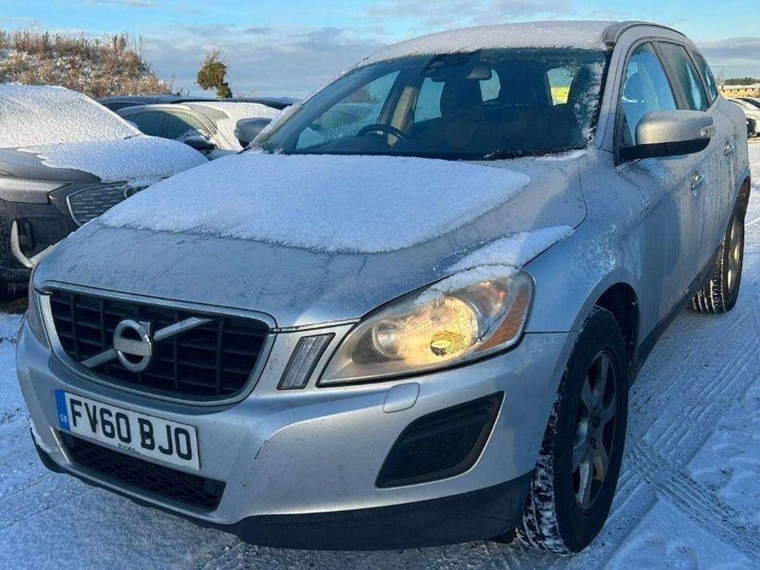 Used Volvo XC60 2010 for sale - 77140698: Photo 3