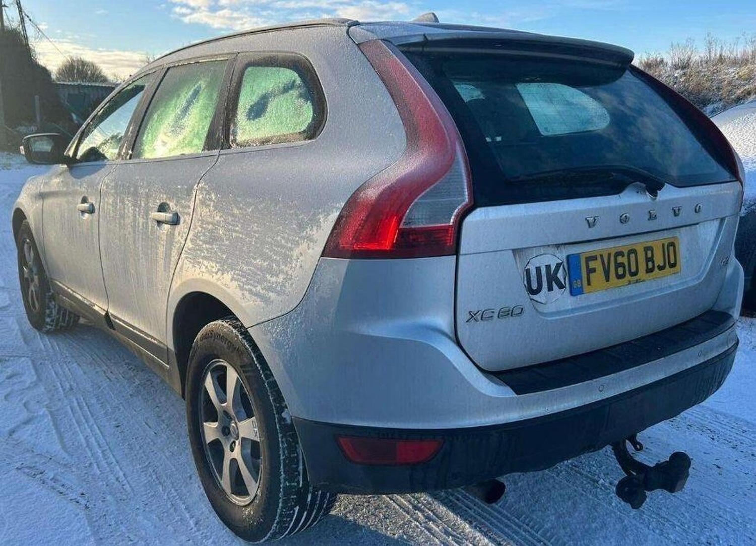 Used Volvo XC60 2010 for sale - 77140698: Photo 4