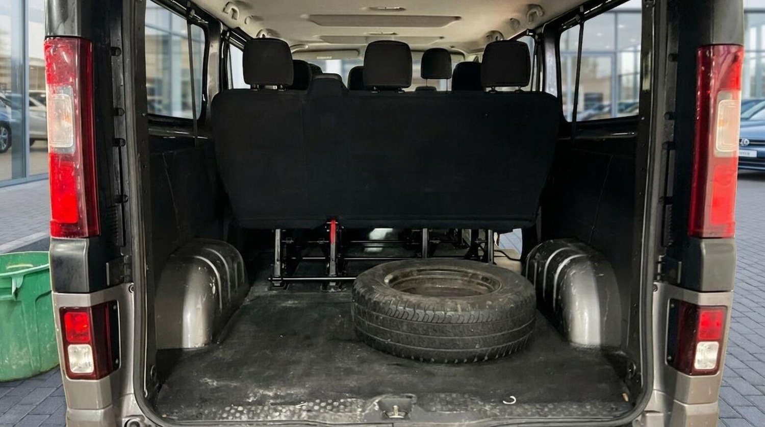 Used Vauxhall Vivaro 2016 for sale - 77342685: Photo 8