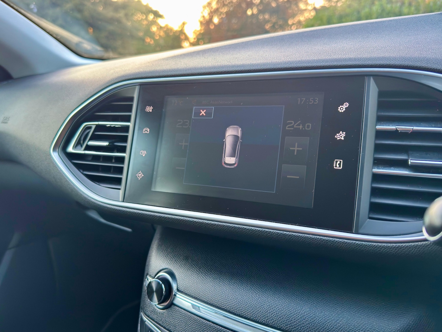 Used Peugeot 308 2016 for sale - 76246295: Photo 12